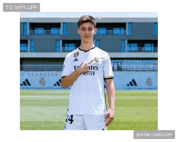 居莱尔达成皇马生涯100场里程碑，21岁土耳其中场获赠纪念球衣